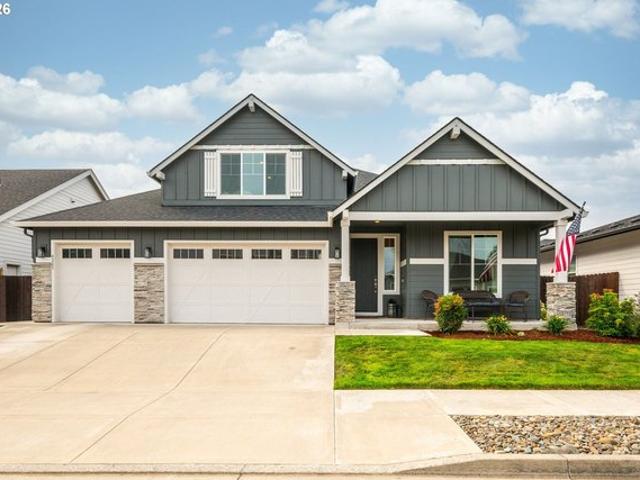 House for sale in Ridgefield, Clark County