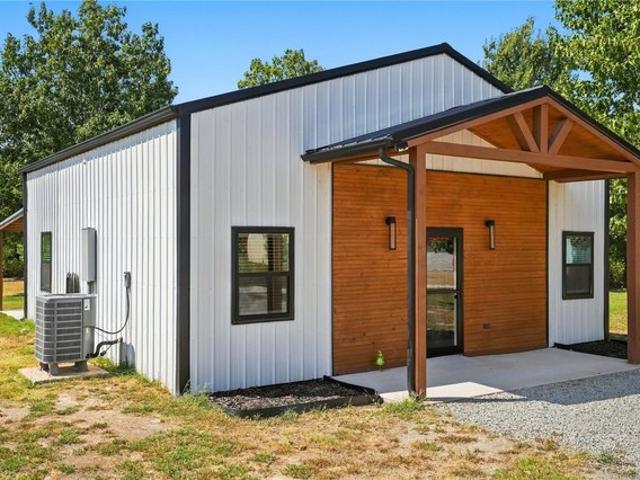 House for sale in Eufaula, McIntosh County