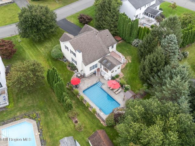 House for sale in Guilderland, New York