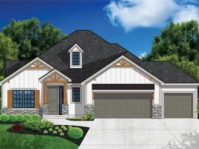 House for sale in Blue Springs