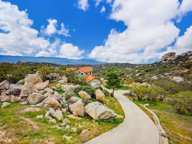House for sale in Aguanga, California