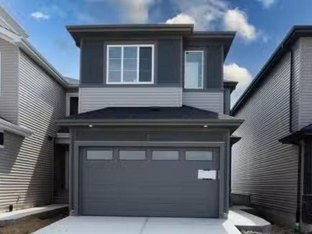 House for sale in Spruce Grove, Alberta