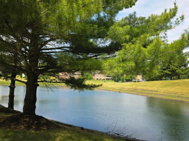 House for sale in Mchenry, Illinois