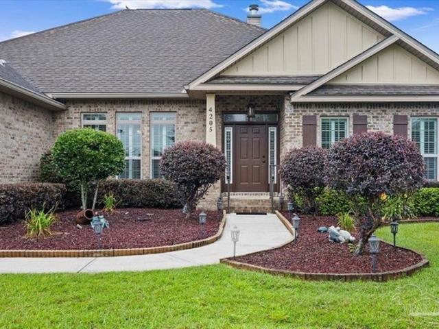 House for sale in Pace, Florida