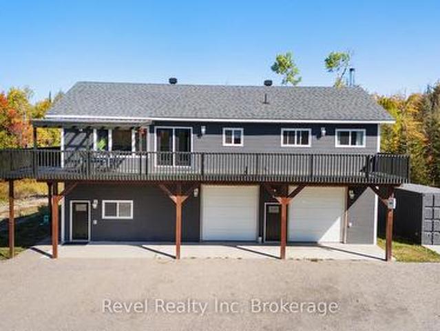 House for sale in Ontario