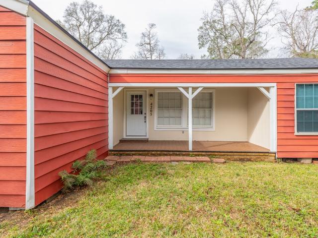 House for sale in Vidor, Texas