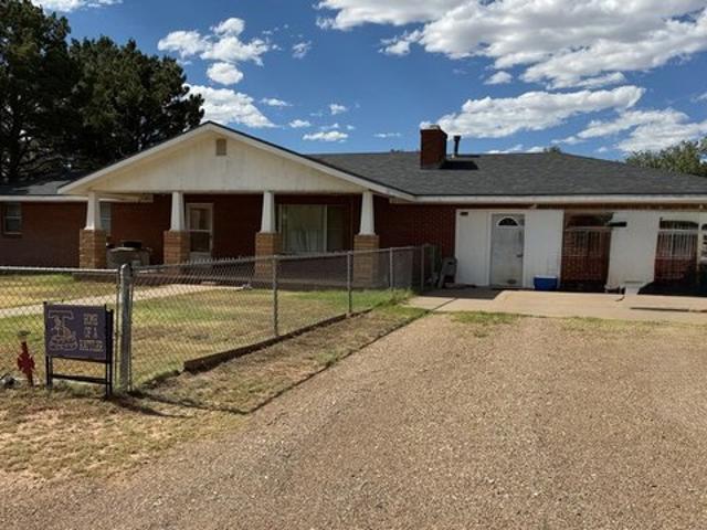 House for sale in Quay, New Mexico