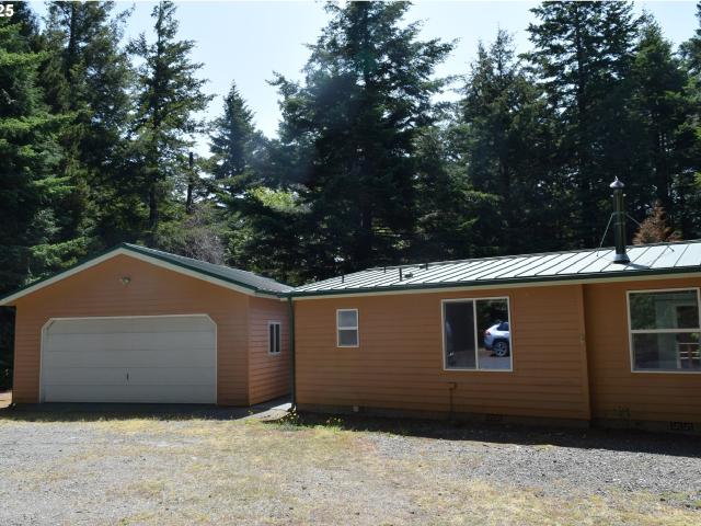 House for sale in Oregonia