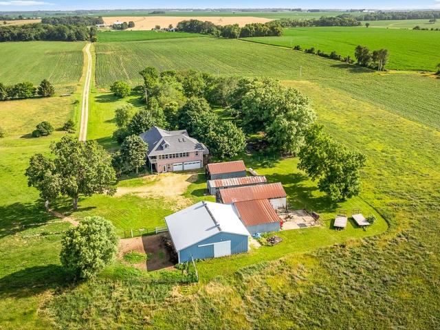 House for sale in Leaf River, Illinois