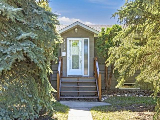House for sale in Wedgewood, Alberta
