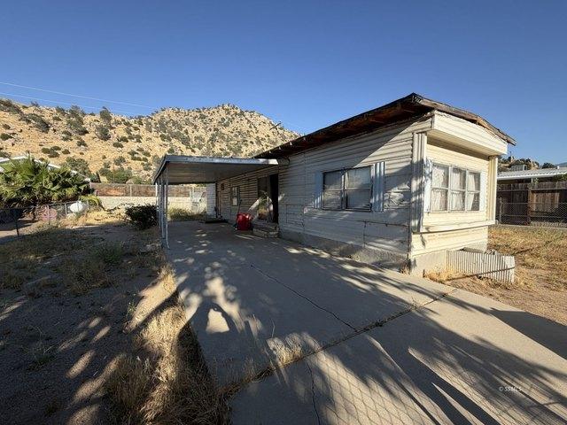 House for sale in Lake Isabella, California
