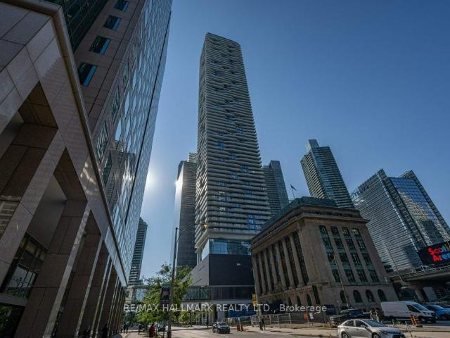 Condo for rent in Toronto, Golden Horseshoe