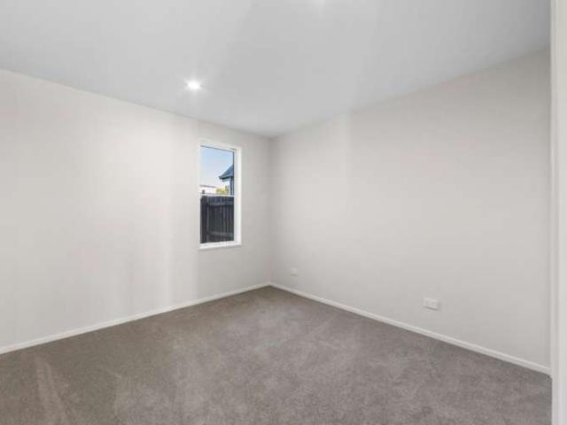Apartment for rent in Heathcote, Canterbury