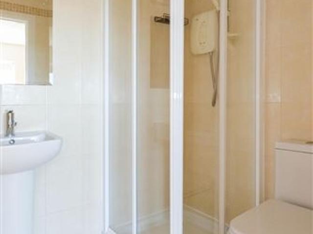 Terraced House for sale in Gaillimh, Connacht