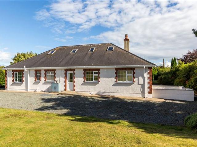 Detached House for sale in Loch Garman, North Tipperary