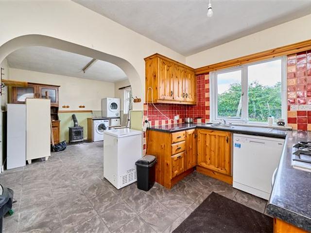 Detached House for sale in Navan, North Tipperary