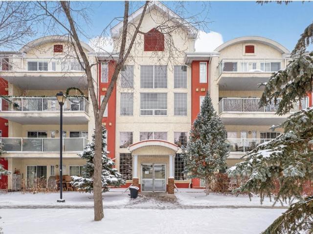Apartment for sale in Wedgewood, Alberta