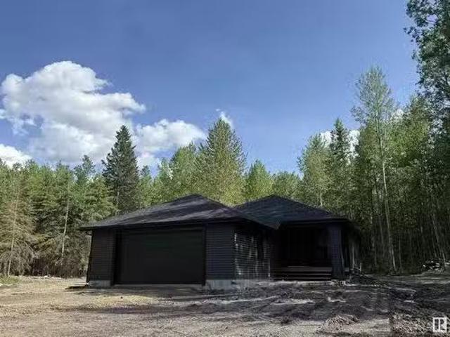 House for sale in Alberta