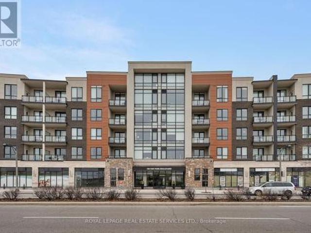 Condo for sale in Oakville, Ontario