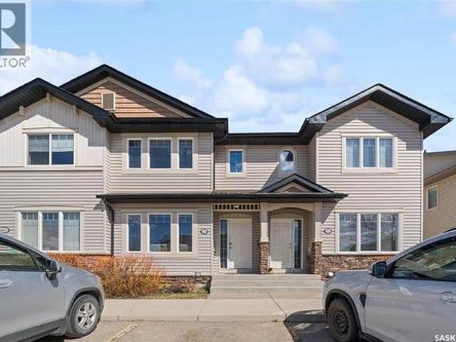 Townhouse for sale in Saskatoon, Saskatchewan