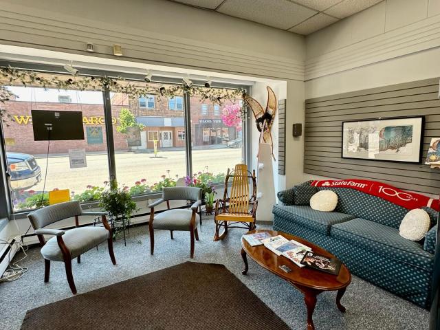 Commercial for sale in International Falls, Minnesota