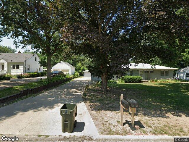 House for sale in Waterloo, Iowa