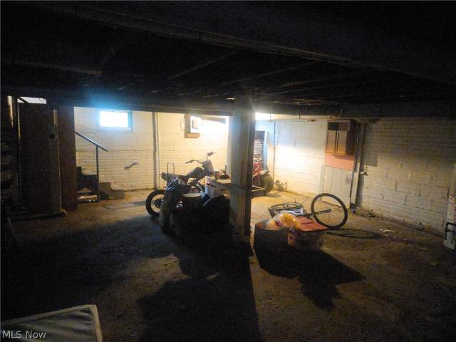 House for sale in Uhrichsville, Tuscarawas County