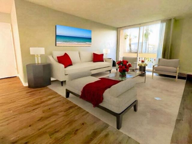 Apartment for rent in Redondo Beach, California