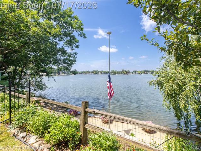 House for sale in Lake Orion, Michigan