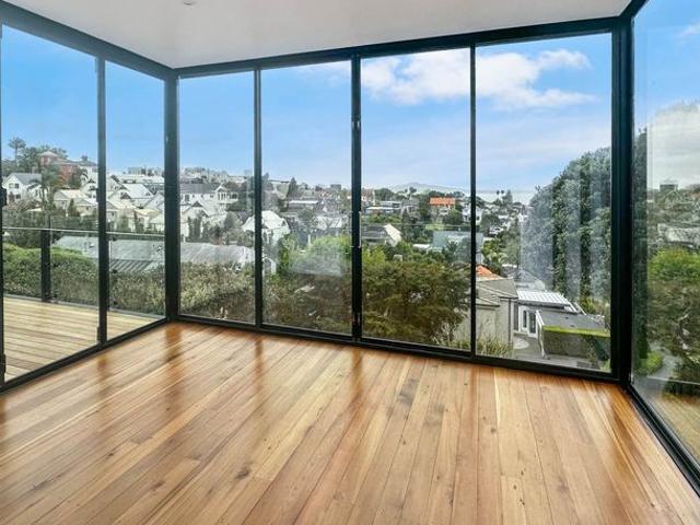 Apartment for rent in Ōrākei, Hillersden