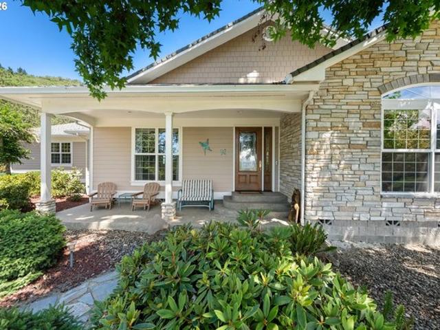 House for sale in Oregonia