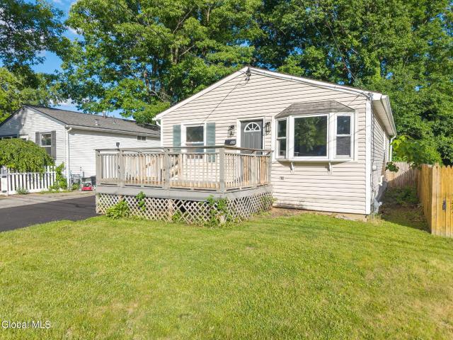 House for sale in Schenectady, New York