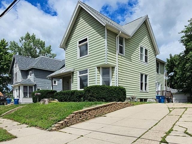 House for sale in Dixon, Illinois