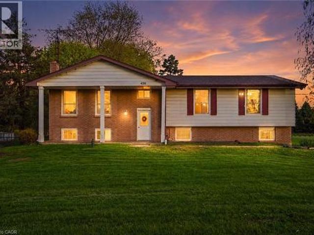 House for sale in Ancaster, Ontario