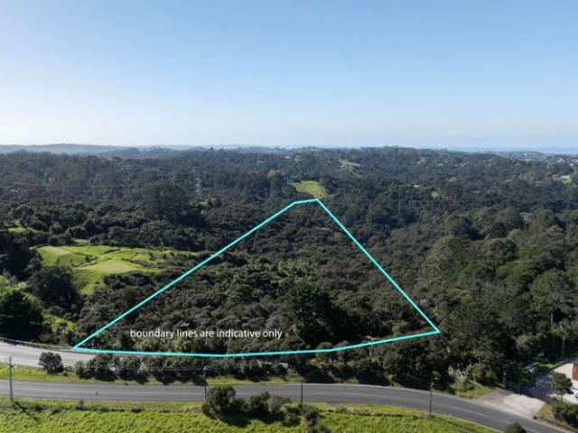Property for sale in Paremoremo
