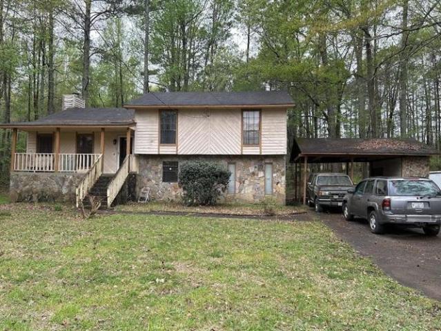 House for sale in Fairburn, Georgia