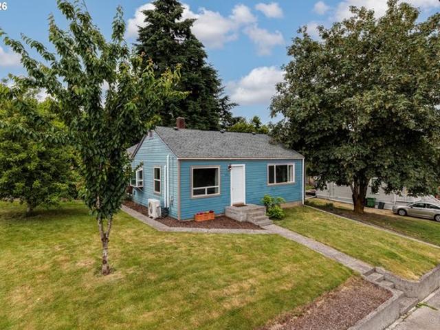 House for sale in Oregonia