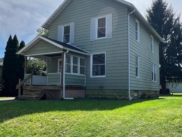 House for sale in New Castle, Pennsylvania