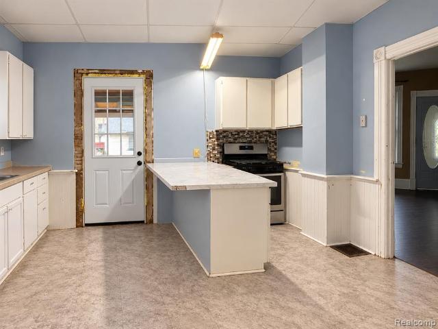House for sale in Adrian, Lenawee County