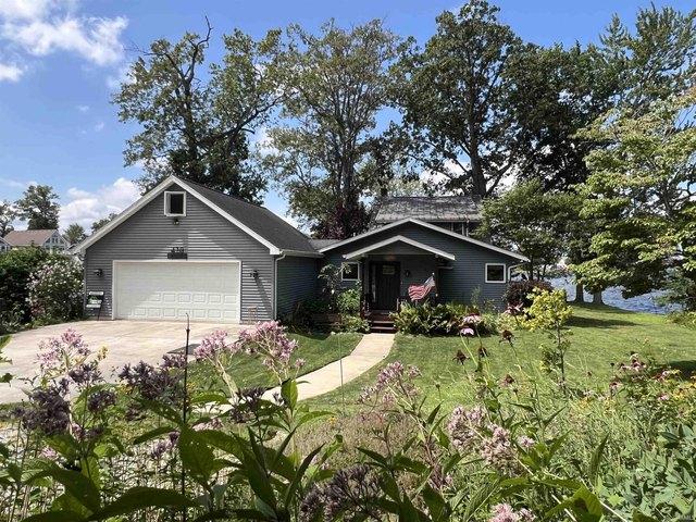 House for sale in North Webster, Indiana