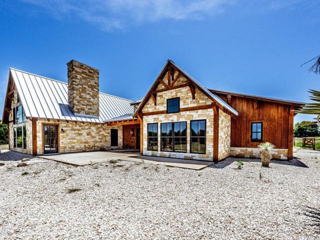 Farm for sale in Crockett, Texas