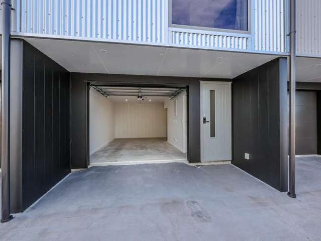 Apartment for sale in Otakou