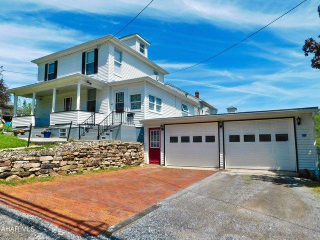 House for sale in Blair, Pennsylvania