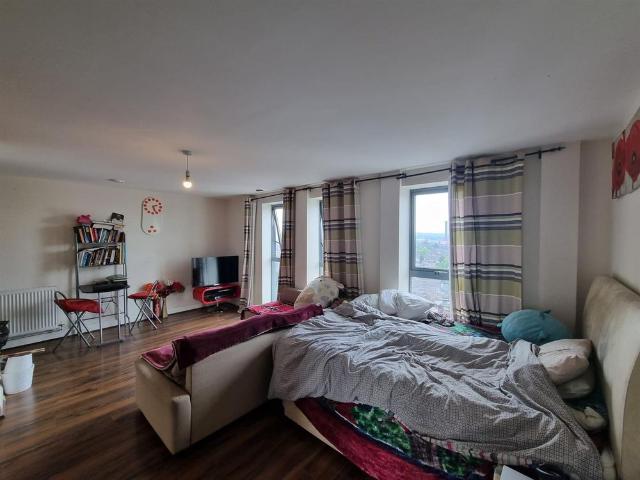 Studio for rent in London Borough of Croydon, Thornton Heath
