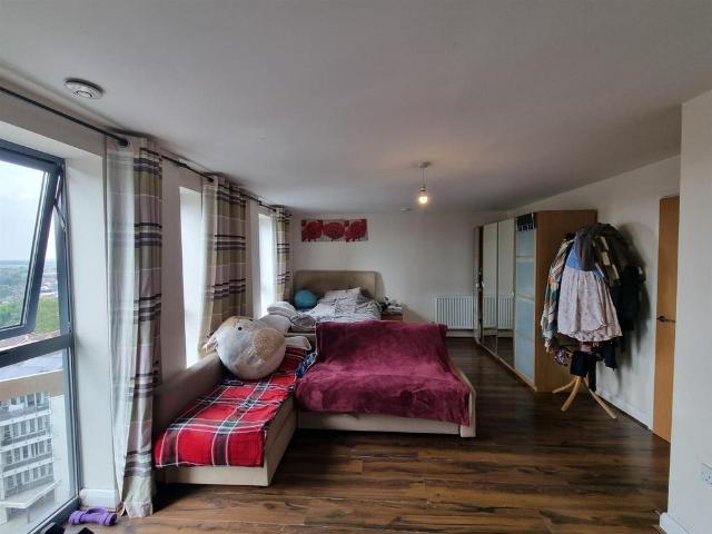 Apartment for rent in London Borough of Croydon, Thornton Heath