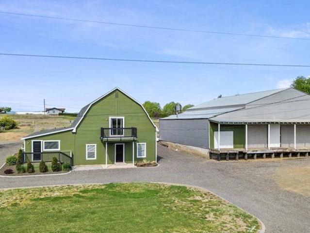 House for sale in Selah, Yakima County