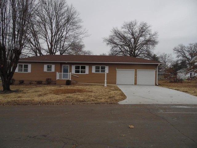 House for sale in Brookfield, Missouri