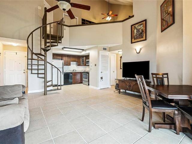 Condo for sale in Metairie, Louisiana