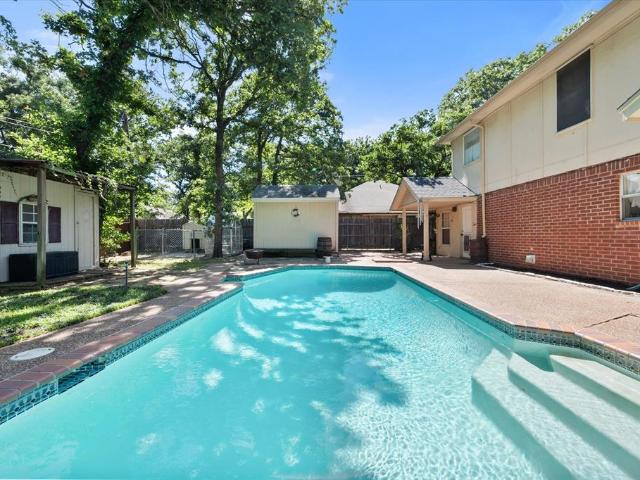 House for sale in Azle, Texas