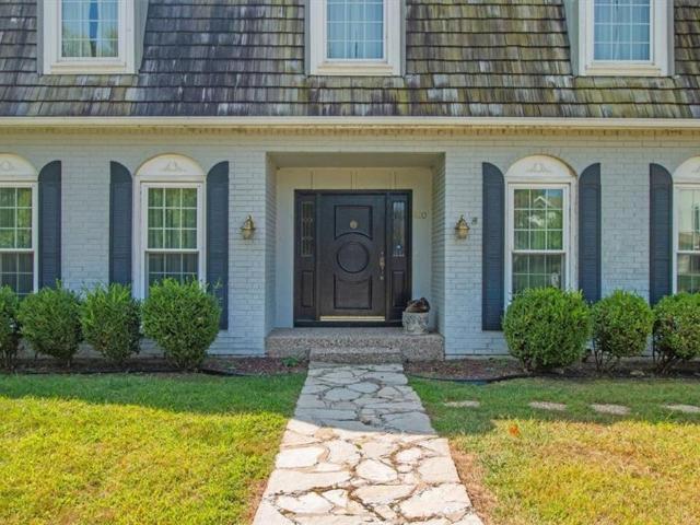 House for sale in Blue Springs, Missouri